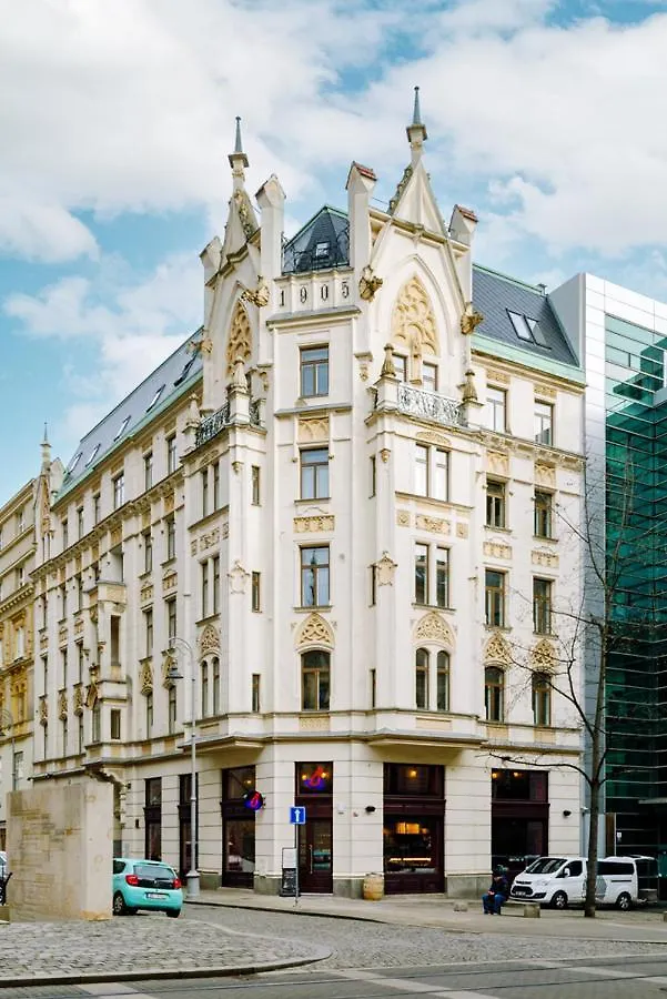 Apartment برنو