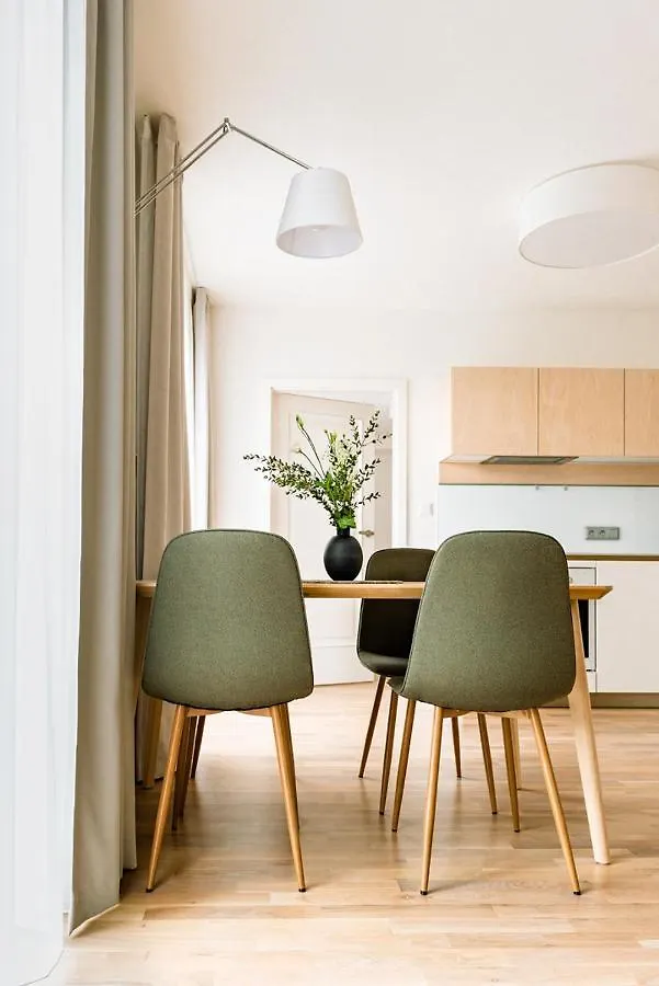 Apartment برنو